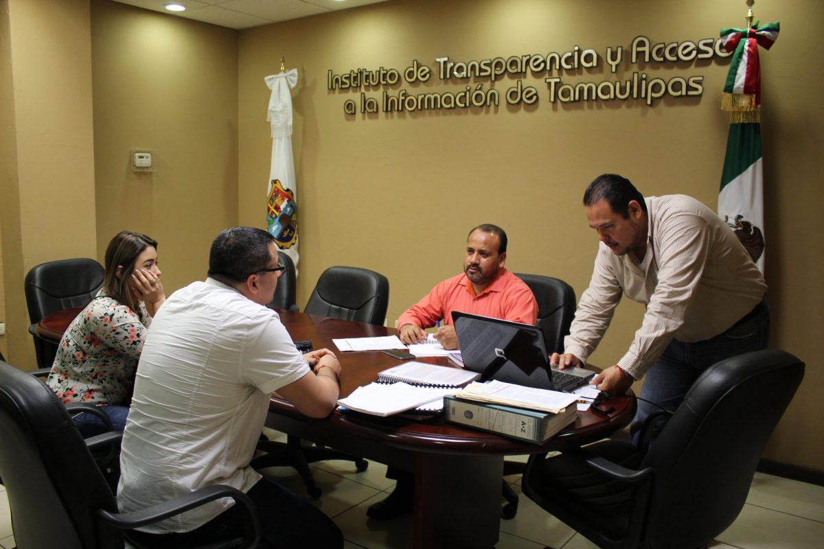 Ayuntamiento de Llera recibe asesoría en materia de obligaciones de transparencia